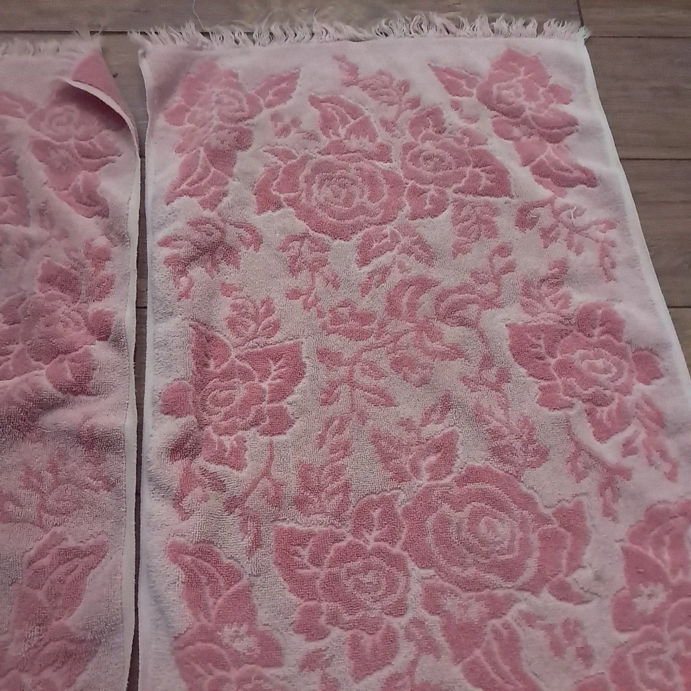 Vintage Callaway‎ Towels Pink Rose Floral hand bath fringe USA pastel reversible